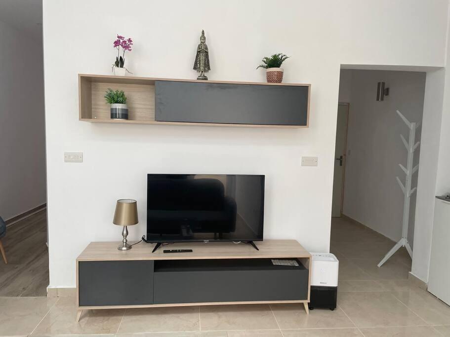 New Two Bedroom Flat Kamila On A Dwell Σλιέμα Εξωτερικό φωτογραφία