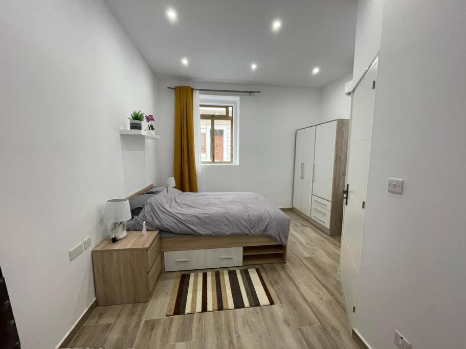 New Two Bedroom Flat Kamila On A Dwell Σλιέμα Εξωτερικό φωτογραφία