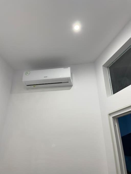 New Two Bedroom Flat Kamila On A Dwell Σλιέμα Εξωτερικό φωτογραφία