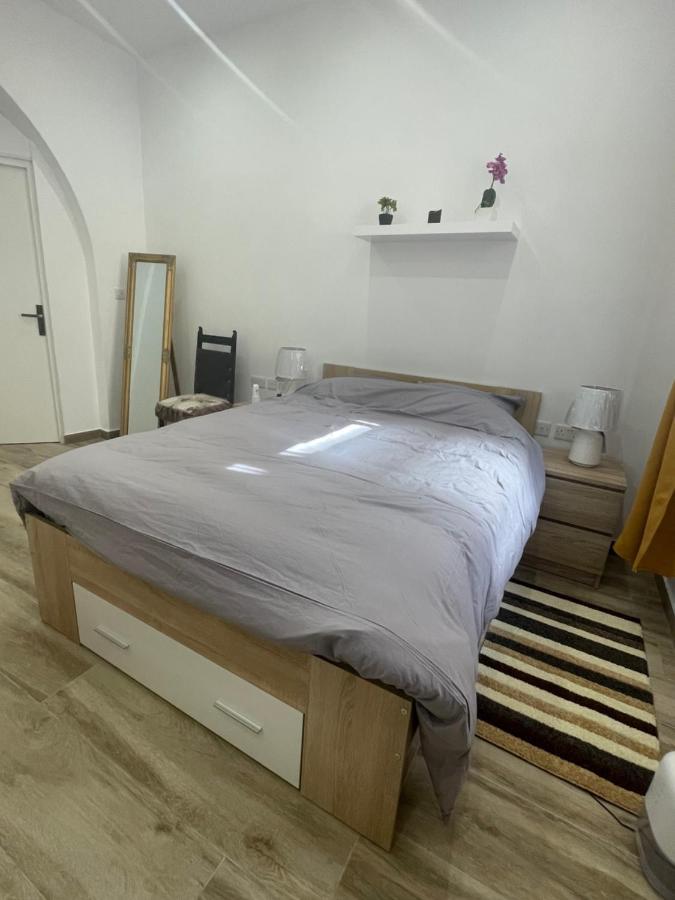 New Two Bedroom Flat Kamila On A Dwell Σλιέμα Εξωτερικό φωτογραφία